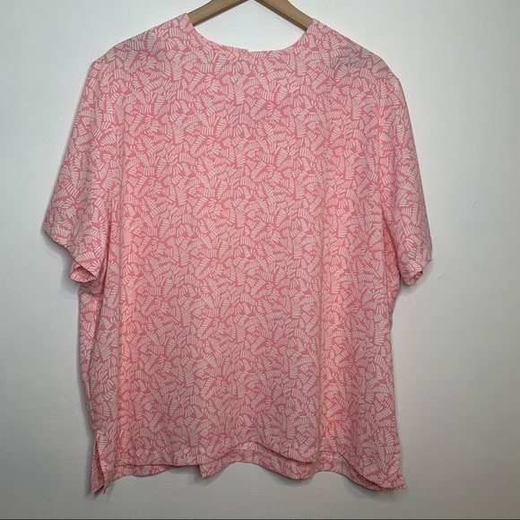Appleseed's Tops Appleseeds Plus Size Short Sleeve Pink And White